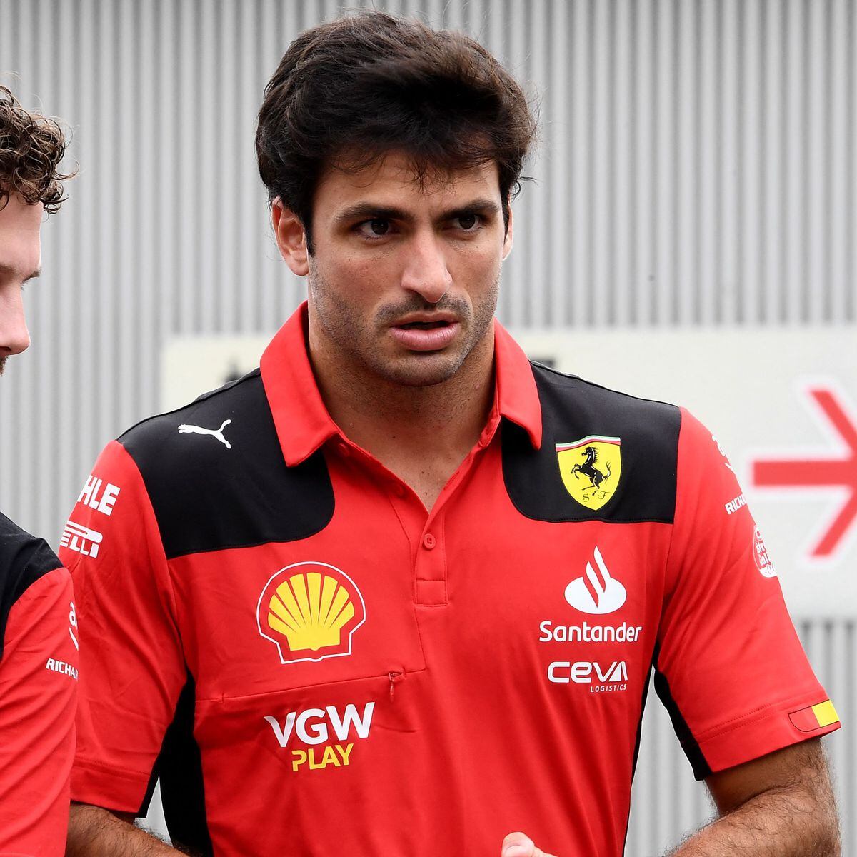 Camiseta Scuderia Ferrari 2023 Team Carlos Sainz Edición Especial GP de  España
