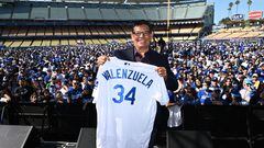 Los Dodgers retiraron el número 34 para honrar la carrera de Fernando Valenzuela y el exjugador espera que la organización consiga otro campeonato este año.