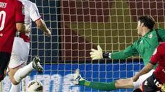 <b>DETERMINANTE. </b> 'Chory' Castro batió a Cobeño con la pierna izquierda y con ese gol dio la victoria al Mallorca ante el Rayo.