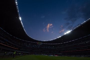 La cancha del Estadio Azteca lista para recibir uno de los más vibrantes partidos de los Cuartos de Final