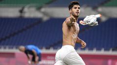 Spain&#039;s Marco Asensio celebrates scoring the opening goal against Japan during a men&#039;s semifinal soccer match at the 2020 Summer Olympics, Tuesday, Aug. 3, 2021, in Kashima, Japan. (AP Photo/Silvia Izquierdo)