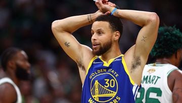 Entre los diez jugadores mejor pagados de la NBA en la temporada 2022-23 se encuentran Stephen Curry, Russell Westbrook, LeBron James y Kevin Durant.