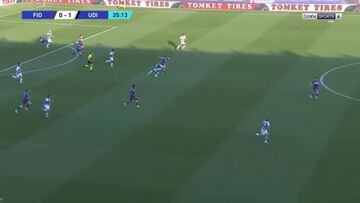 El gol de listo de Deulofeu a la Fiorentina