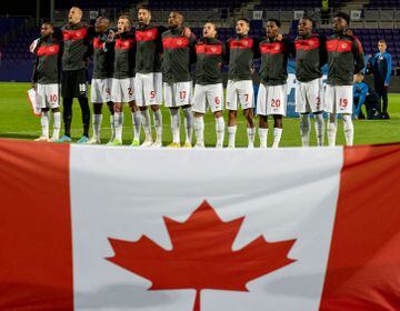 Canada sing their national anthem prior to the friendly match between Qatar and Canada in Vienna on 23 September 2022.