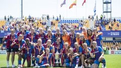 El Barcelona Femenino ha goleado 6-1 al Sporting de Huelva para proclamarse campeonas de la Copa de la Reina por novena vez.
