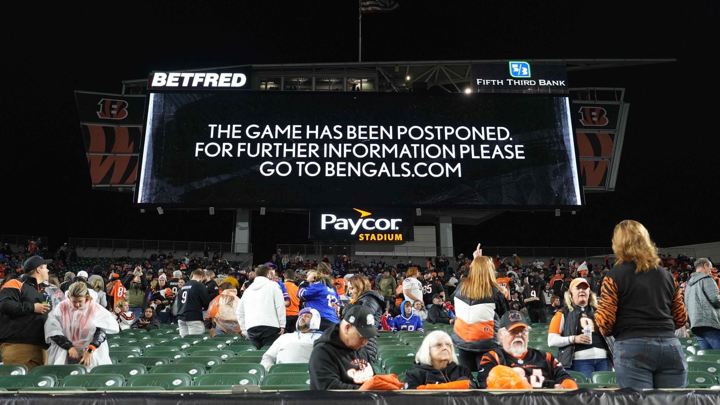 NFL Player seriously injured in Monday Night Football, Game indefinitely  postponed!