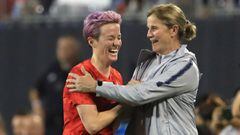 La entrenadora inglesa sigue triunfando con el equipo nacional de USA femenil, pues ahora se convirti&oacute; en la entrenadora nacional con m&aacute;s triunfos en USWNT.