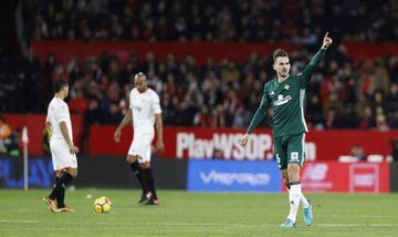 Betis won a thrilling derby 5-3 in January.