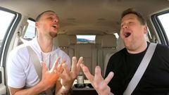 Stephen Curry se apunta al Carpool Karaoke cantando canciones de Frozen y Vaiana.