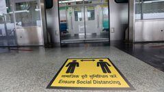 Noida (India), 17/05/2020.- Social distancing markers being marked at the Noida sector 51 Metro station as the precautionary measure for Coronavirus COVID19 in Noida, outskirts of New Delhi, India, 17 May 2020. According to media reports, Metro train serv