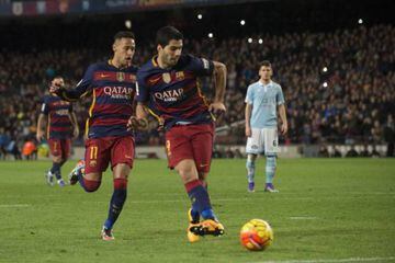 Suárez and Messi (out of shot) scored an outrageous two-man penalty against Celta Vigo in February.