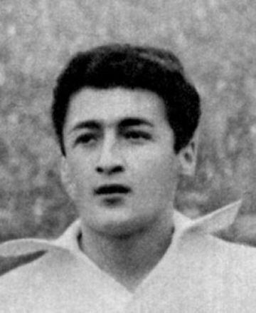 Mario 'Superclase' Moreno fue figura y estrella en Colo Colo en los 50' y 60', coronándose campeón 1956, 1960 y 1963. 