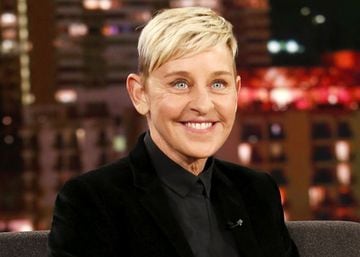 La exitosa presentadora estadounidense se declaró lesbiana hace más de 20 años, en 1997. "Soy lesbiana, acuario y vegetariana", declaró haciendo historia en la televisión de su país.