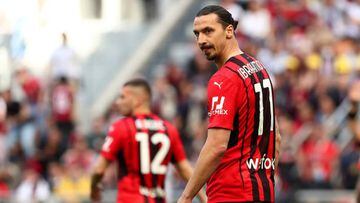 MILAN, ITALY - MAY 01: Zlatan Ibrahimovic of AC Milan looks on during the Serie A match between AC Milan and ACF Fiorentina at Stadio Giuseppe Meazza on May 01, 2022 in Milan, Italy. (Photo by Marco Luzzani/Getty Images)