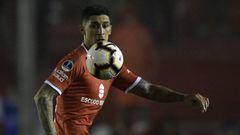 Argentina&#039;s Independiente midfielder Pablo Hernandez eyes the ball during the Copa Sudamericana sixteen round fisrt leg football match against Ecuador&#039;s Universidad Catolica at Libertadores de America stadium in Avellaneda, Buenos Aires on July 25, 2019. Independiente won 1-0. (Photo by JUAN MABROMATA / AFP)