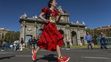 39 edición de la maratón de Madrid. Hoy las calles de Madrid han congregado 33.000 corrredores en las tres carrereas (10 km, medio maratón y maratón)

