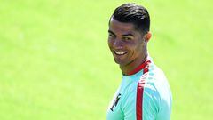 Portugal national soccer player Cristiano Ronaldo during their training session in Marcoussis near Paris, France, 09 July 2016,