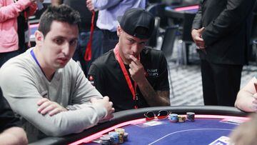 El jugador brasileño reparte su tiempo libre entre sus aficiones a poker y los videojuegos