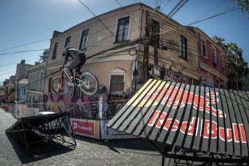 Pedro Ferreira performs during Red Bull Valparaiso Cerro Abajo in Valparaiso, Chile on February 27, 2022. // Luis Barra / Red Bull Content Pool // SI202202280019 // Usage for editorial use only // 