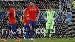 1x1 Chile: Vidal y Sánchez no pudieron ante el orden de Perú