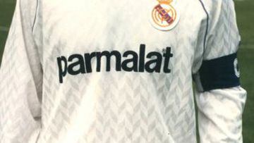 El Real Madrid cambia de marca de ropa y de firma comercial en 1986. Hummel es la marca deportiva y Parmalat su esponsor, que durará hasta 1989. 