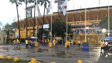 Lluvia en NL aumentó el caos para llegar al estadio de Tigres