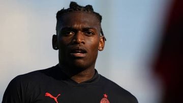 Rafael Leao of AC Milan in action during a AC Milan training session  News Photo - Getty Images