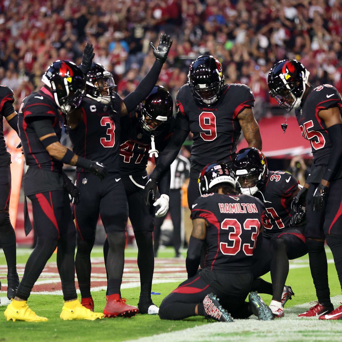 Arizona Cardinals' new uniforms earn disappointing reviews in NFL