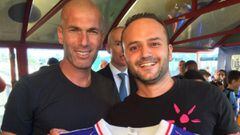 La camiseta de Zidane de la final de Francia '98 que un compañero le vendió a un coleccionista