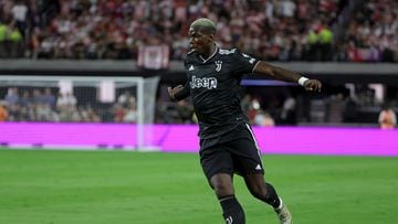 LAS VEGAS, NEVADA - JULY 22: Paul Pogba #10 of Juventus dribbles the ball up the pitch against Chivas during their preseason friendly match at Allegiant Stadium on July 22, 2022 in Las Vegas, Nevada. Juventus defeated Chivas 2-0.
