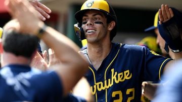 Brewers outfielder Christian Yelich makes MLB history
