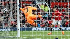 Man United 2 - 1 Arsenal: Sánchez venció a su ex equipo