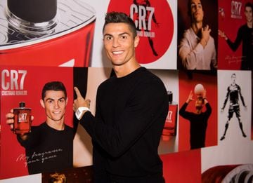 Cristiano Ronaldo goes undercover in Madrid to promote new tech brand, Spain