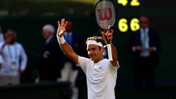 Federer on the brink of Wimbledon greatness