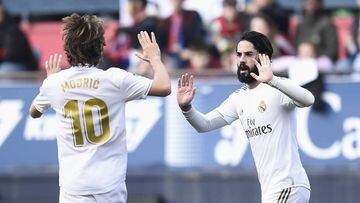 Modric e Isco, en el Osasuna-Real Madrid.