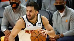 PHOENIX, ARIZONA - JANUARY 23: Facundo Campazzo #7 of the Denver Nuggets handles the ball against the Phoenix Suns during the NBA game at Phoenix Suns Arena on January 23, 2021 in Phoenix, Arizona. NOTE TO USER: User expressly acknowledges and agrees that
