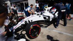 Williams&#039; Canadian driver Lance Stroll is pushed back into the garage during the first practice session of the Formula One Austria Grand Prix at the Red Bull Ring in Spielberg, on July 7, 2017. / AFP PHOTO / ANDREJ ISAKOVIC