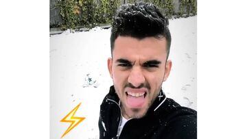 Jugadores de Real Madrid y Atl&eacute;tico de Madrid disfrutan de la nieve