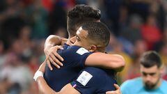 France's forward #09 Olivier Giroud (L) celebrates with France's forward #10 Kylian Mbappe after he scored France's fourth goal during the Qatar 2022 World Cup Group D football match between France and Australia at the Al-Janoub Stadium in Al-Wakrah, south of Doha on November 22, 2022. (Photo by FRANCK FIFE / AFP)