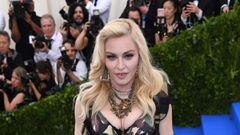 Madonna canta en las calles de Nueva York su rola “Like a Prayer”