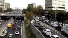 Restricción vehicular, 2 de julio: autos que no pueden circular en Santiago y calendario de junio