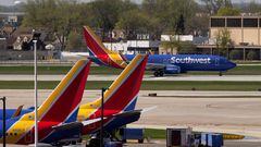 Southwest Airlines acordó establecer un fondo de compensación para dar un bono por “cancelaciones controlables y retrasos significativos”.