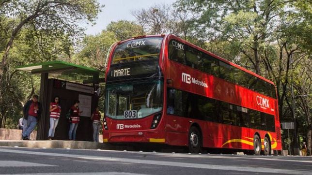 ¿Hay transporte público en CDMX con los bloqueos de transporte y cierres de vialidades?