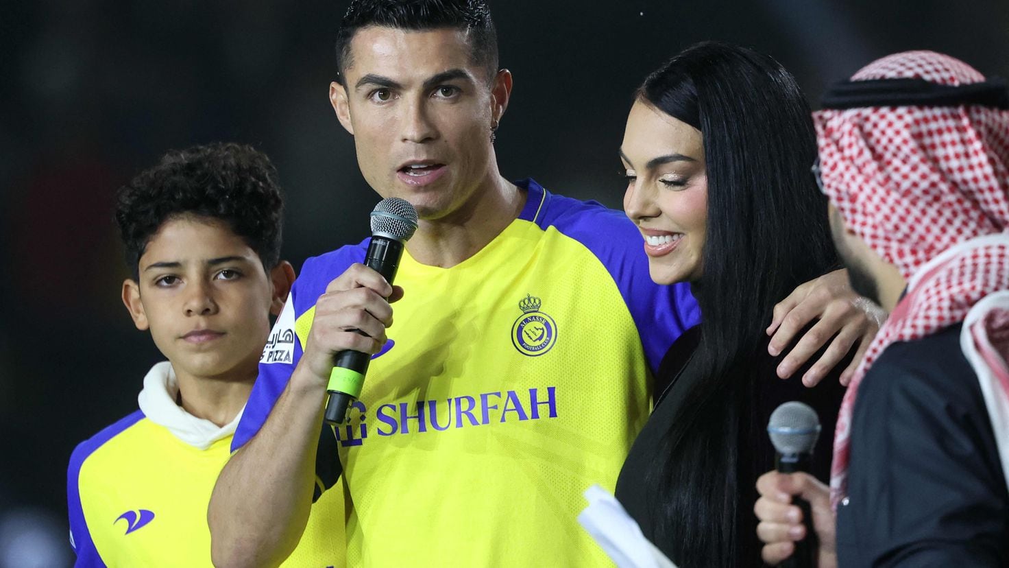 Ronaldo's million-dollar post on epic Messi moment from PSG vs Saudi  All-Star