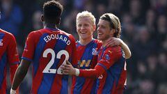 Crystal Palace see off Everton to cruise into FA Cup semi-finals