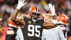 The Cleveland Browns used the ground game to wear down the Pittsburgh Steelers and take the AFC North battle to improve to 2-1 on the season.