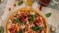 Una querida cadena de pizzerías en California ha sido calificada como uno de los mejores lugares para comer en el estado.