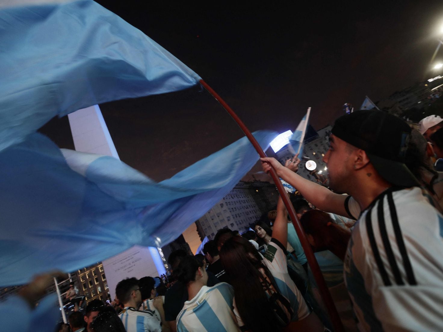 Racing Club players celebrate with their national league trophy after  defeating Defensa y Justicia in Buenos Aires, Argentina, Sunday, April 7,  2019. Racing Club, one of the five giants of Argentinian soccer