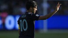 LOS ANGELES, CALIFORNIA - APRIL 21: Carlos Vela #10 of Los Angeles FC looks on during the second half of a game against the Seattle Soundersat Banc of California Stadium on April 21, 2019 in Los Angeles, California.   Sean M. Haffey/Getty Images/AFP == FOR NEWSPAPERS, INTERNET, TELCOS &amp; TELEVISION USE ONLY ==