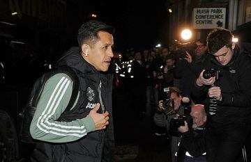 Manchester United's Chilean striker Alexis Sanchez gets off the team bus ahead of the FA Cup fourth round football match between Yeovil Town and Manchester United at Huish Park in Yeovil, Somerset on January 26, 2018. / AFP PHOTO / - / RESTRICTED TO EDITORIAL USE. No use with unauthorized audio, video, data, fixture lists, club/league logos or 'live' services. Online in-match use limited to 75 images, no video emulation. No use in betting, games or single club/league/player publications.  / 